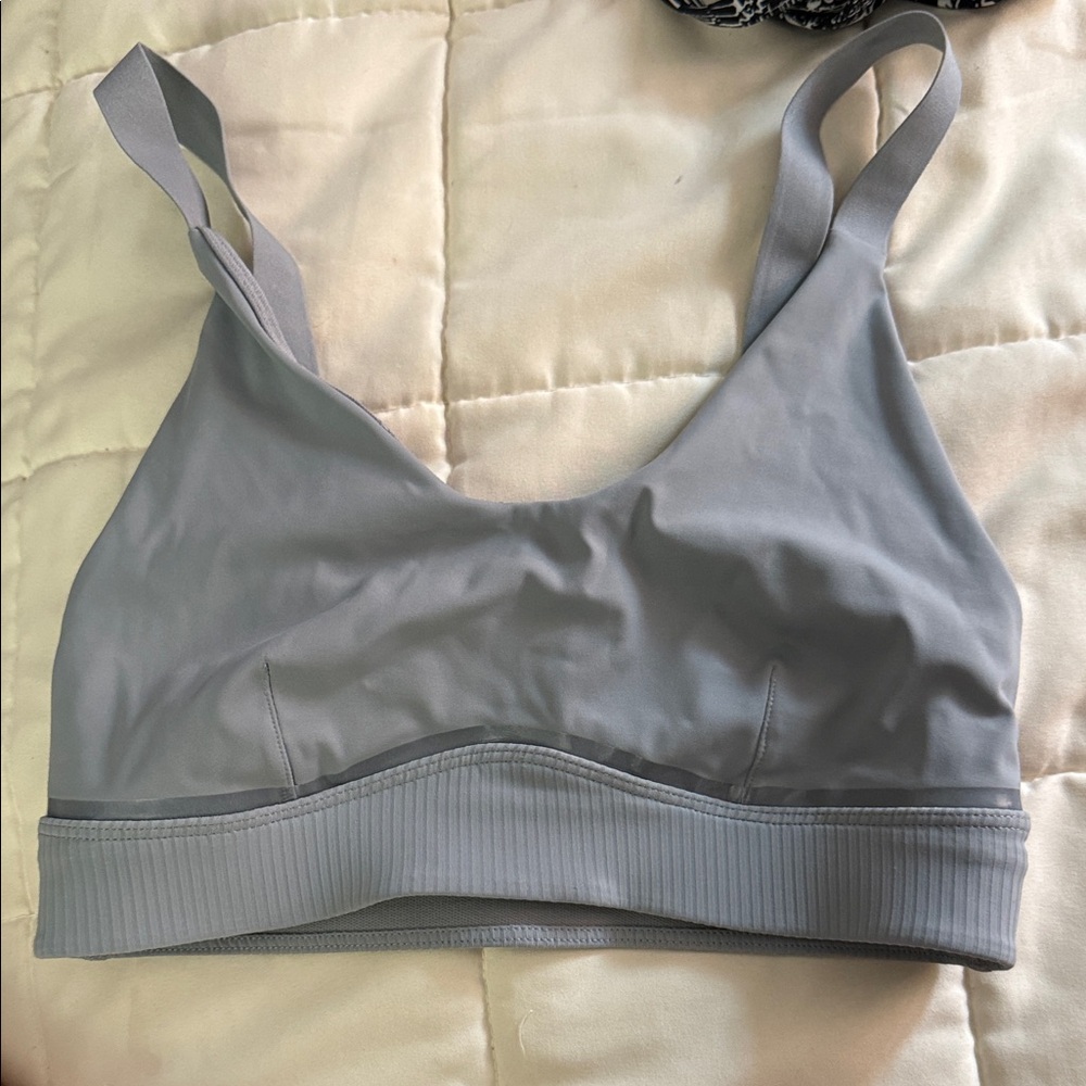 Size 6 Lululemon Radiant Motion Bra *Medium Support, B/C Cups